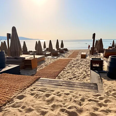 Oasis Vip Club - Boutique Studio Appartamento *