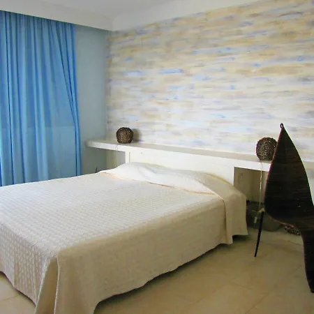 Oasis Vip Club - Boutique Studio Appartamento *